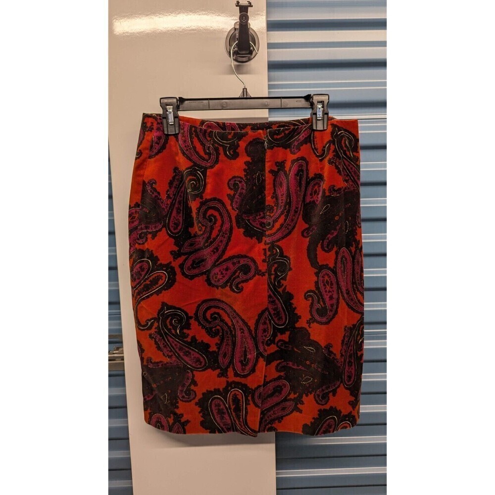 TALBOTS Velour Paisley Print Back Slit Classic Pencil Skirt Size‎ 8 - Picture 3 of 10